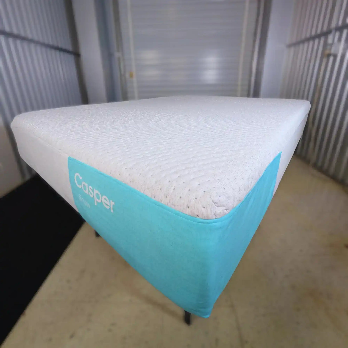 Casper Snow 12” Hybrid – Like New | Chicago Pickup / Delivery
