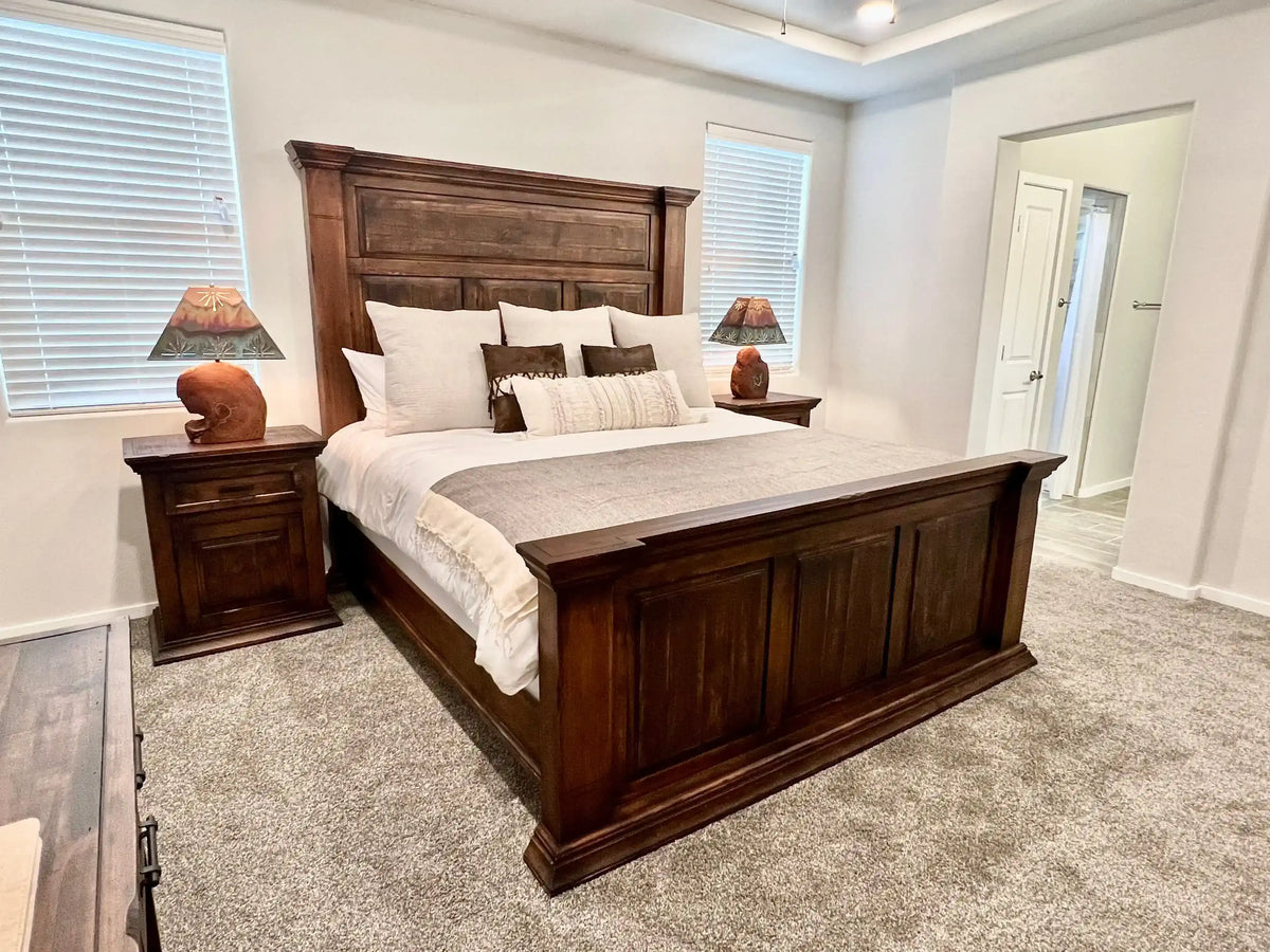 Floresville Crown Charm Rustic Bed