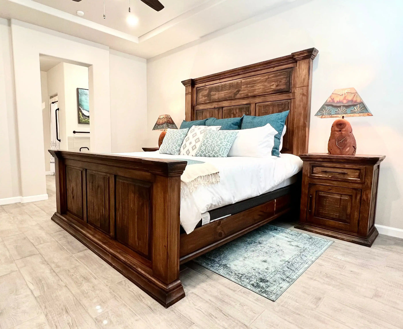 Floresville Crown Charm Rustic Bed