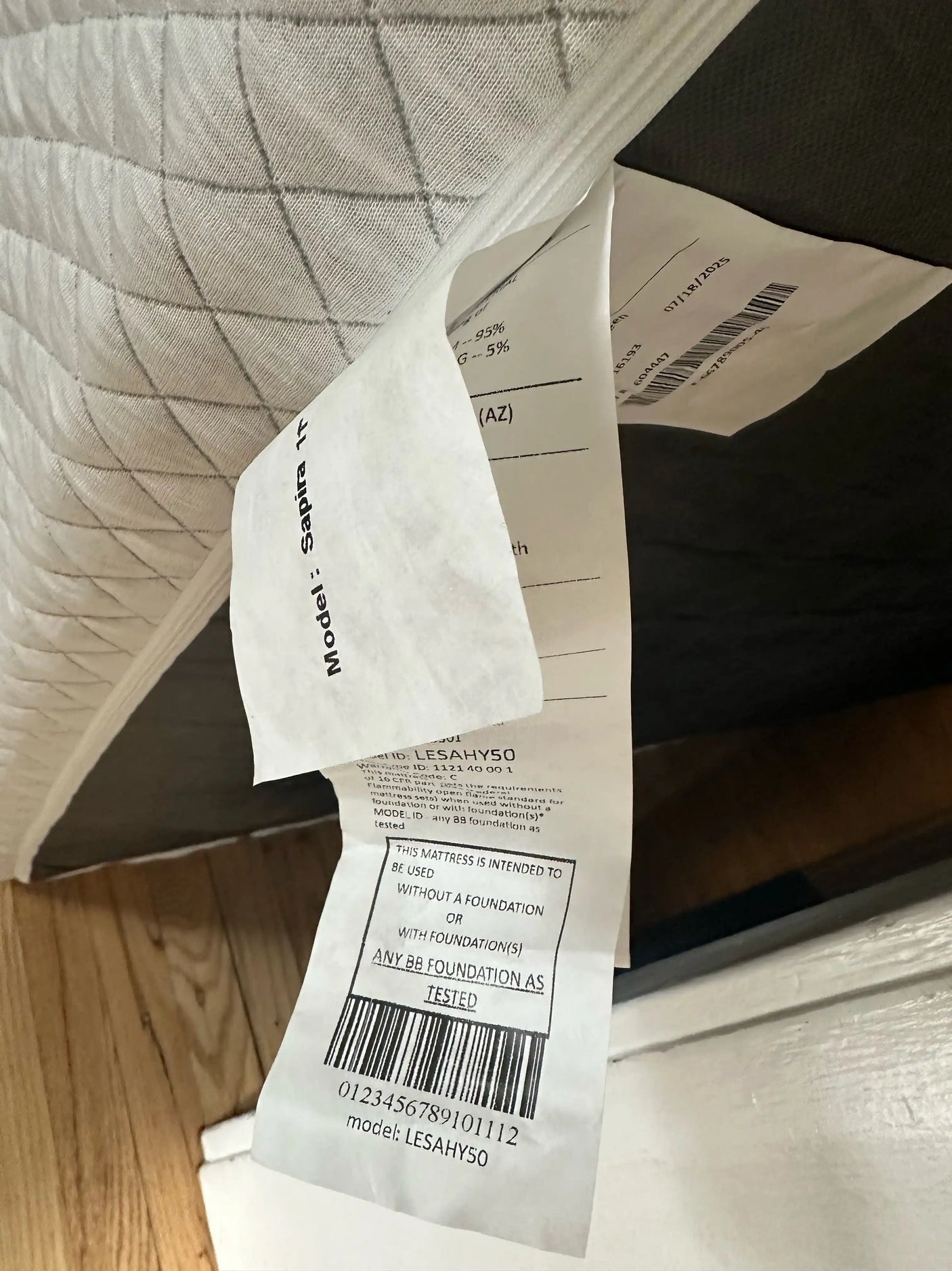 Leesa Sapira Hybrid, Queen Mattress | Local (Outlet)