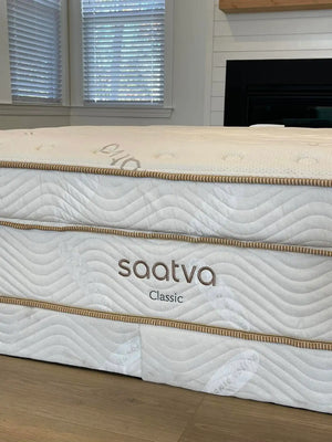 Saatva Classic, 11.5" King Firm Mattress | Local (Outlet)