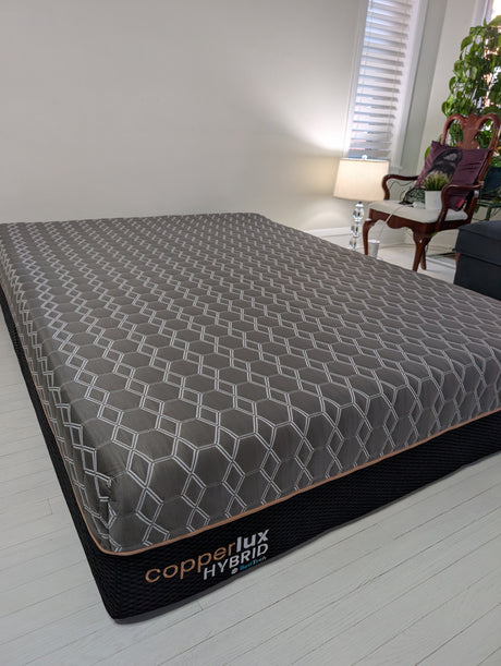 BedTech Copper Lux 14” Hybrid Mattress | Like New, Chicago Pickup / Delivery