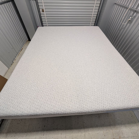 Casper Dream Max 14” Hybrid – Like New | Free Chicago Delivery