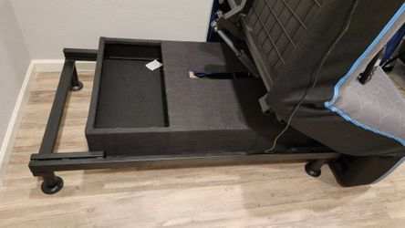 EZ Lift Adjustable Bed + Mattress – Like New | Chicago Pickup / Delivery