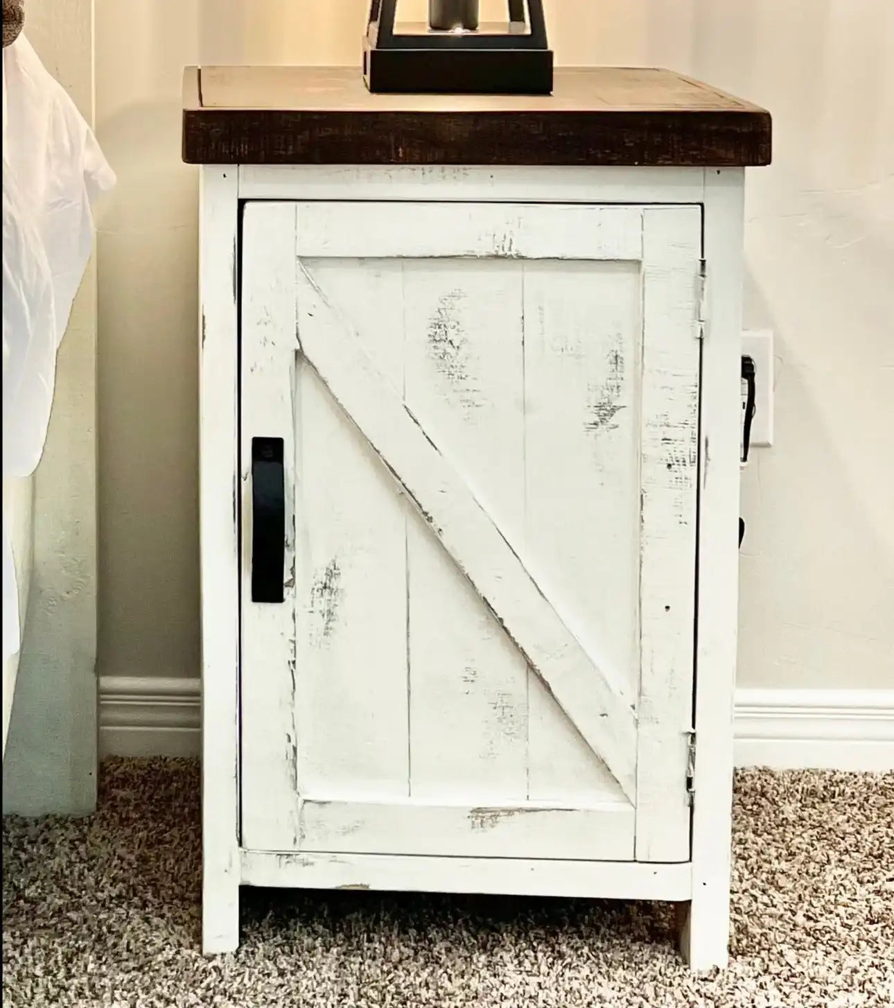 Rancho Nightstand Nevada