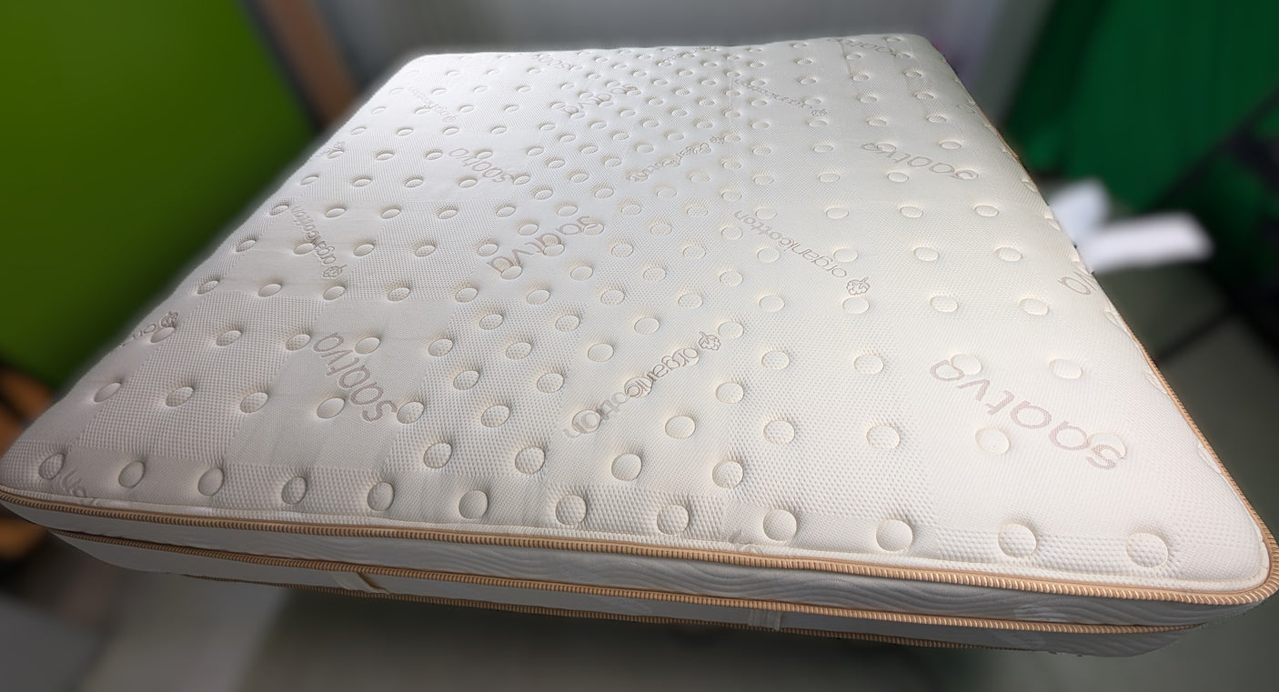 Saatva Classic, 14.5" King Firm Mattress | Local (Outlet)