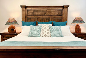 Floresville Crown Charm Rustic Bed