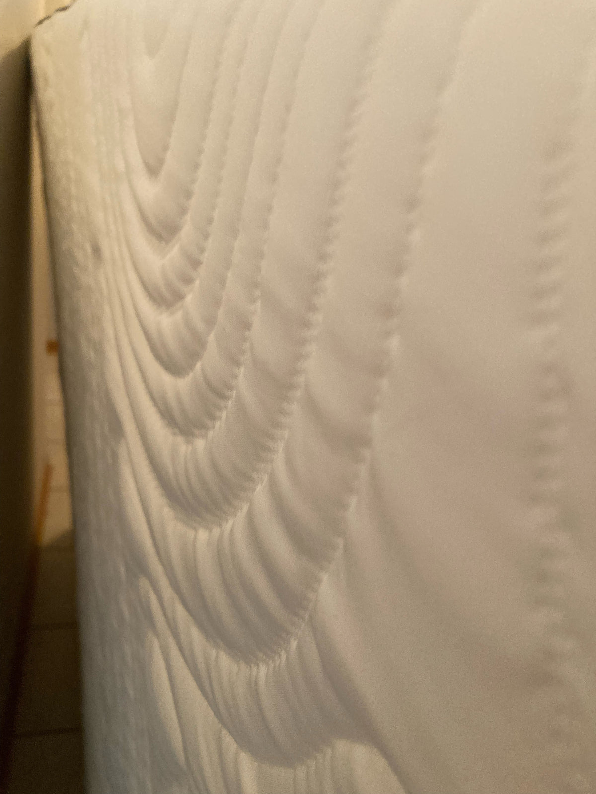 Nest + Wild Original Memory Foam Mattress, Queen — Like New