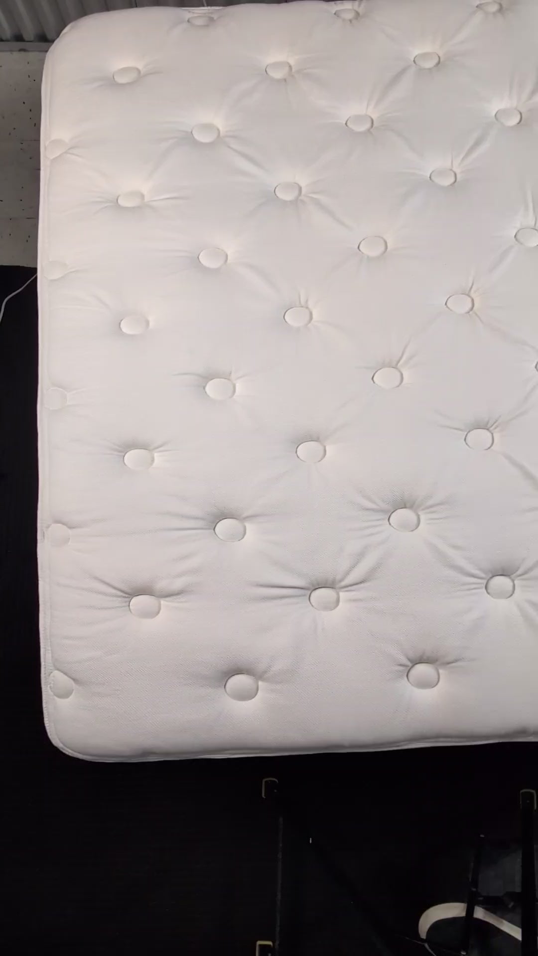 The WinkBed, Queen Luxury Firm Mattress | Local (Outlet)